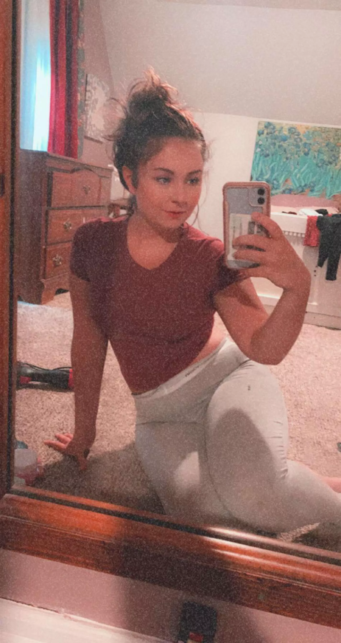 Bored finding someone to talk to and see where it goes, you can message at kik sophiarein1203 😚❤👅