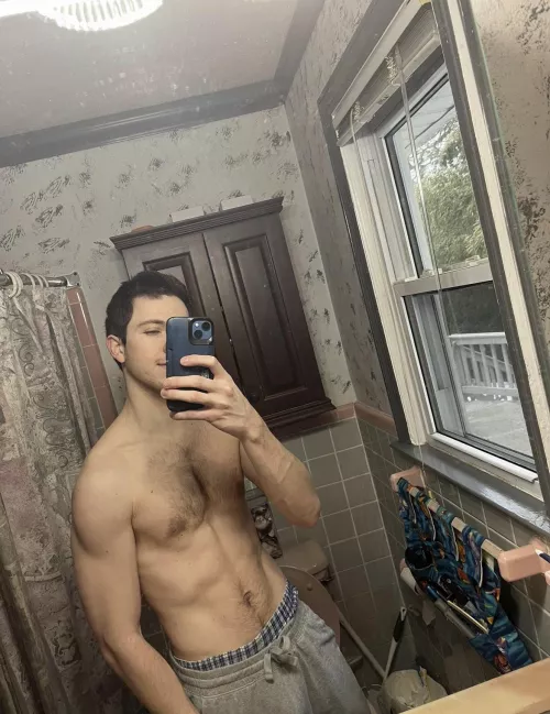 Bored on my birthday hoping for some cake 🎂😉