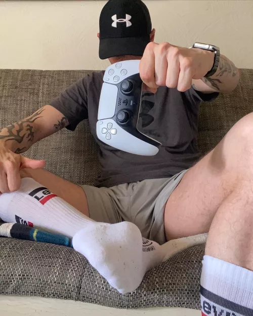 Bow down and get your face next to my sockfeet where you belong it’s Time to worship a true Alpha!