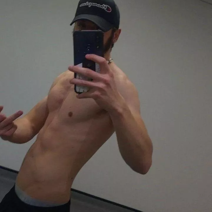 brierley hill area dy5 I know loads of spots around here we can try a few of them. 20m, tall, athletic build, black hair, hazel eyes