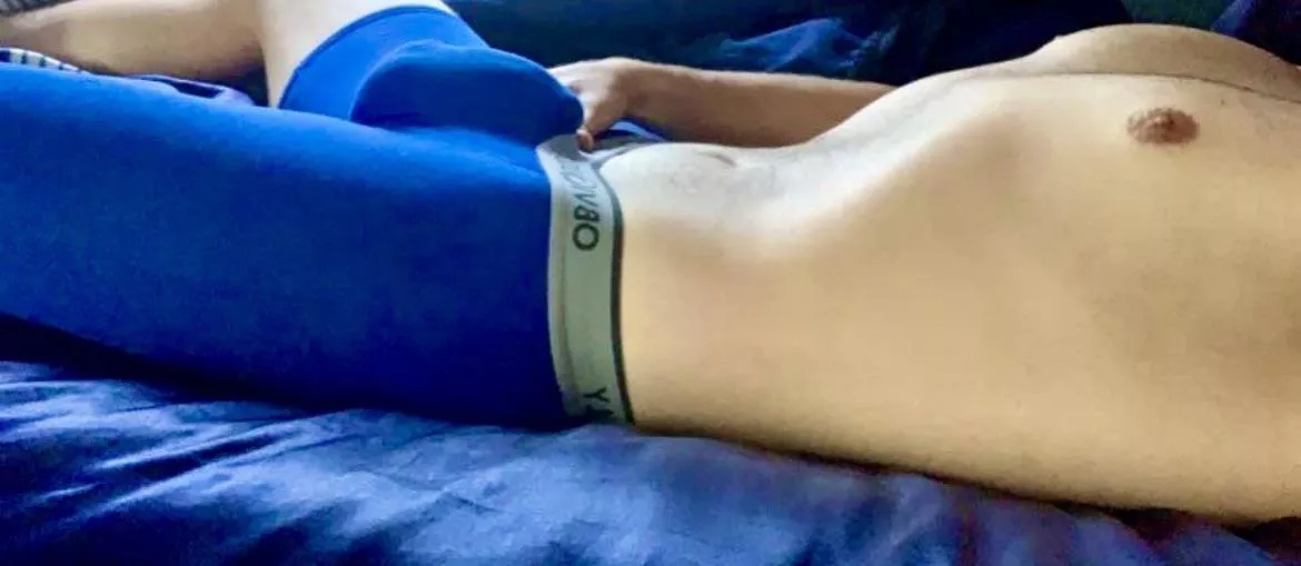 Bulging in blue