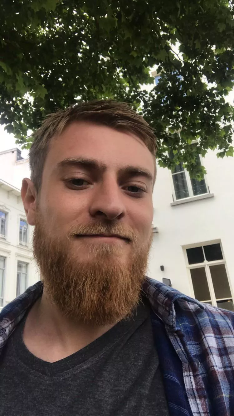 Came out as I'm bisexual one month ago. Happy pride y'all! 🏳️‍🌈