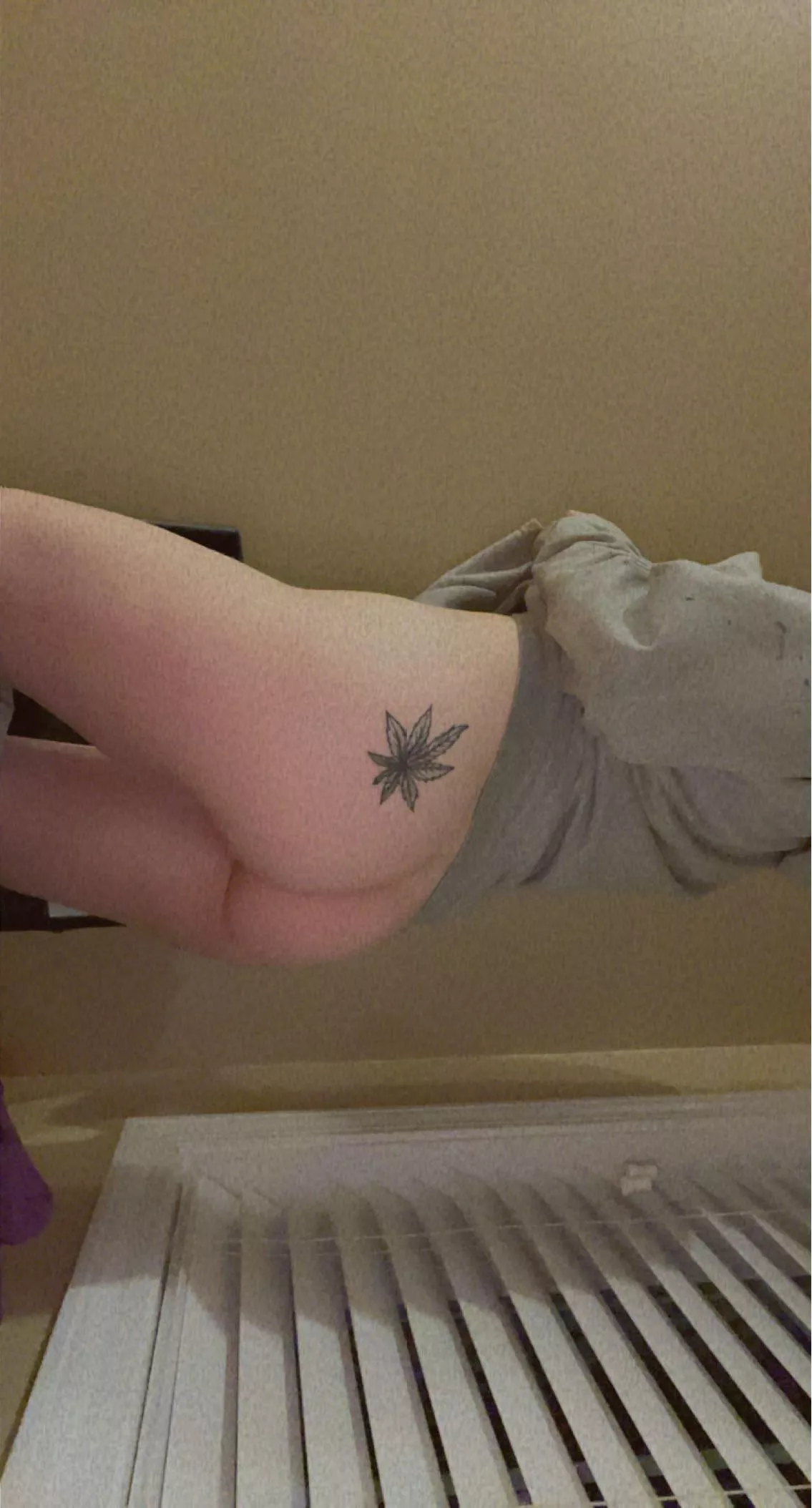 Can I be part of your smoke sesh? 💨