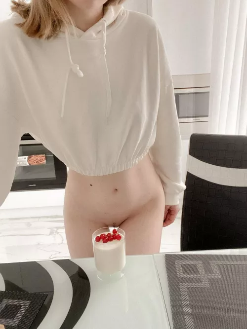 Can I be your dessert for today?❤️️
