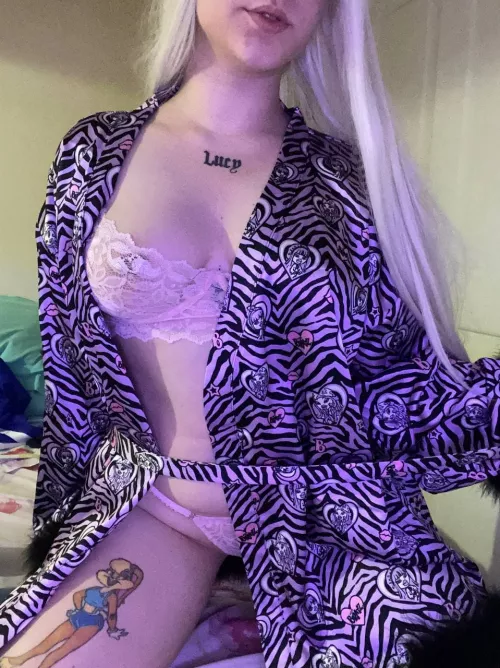 😈 Can I jump on your dick like a rabbit and call you Daddy? 🐰 Would you make me cum? Would you, Daddy? 🐰