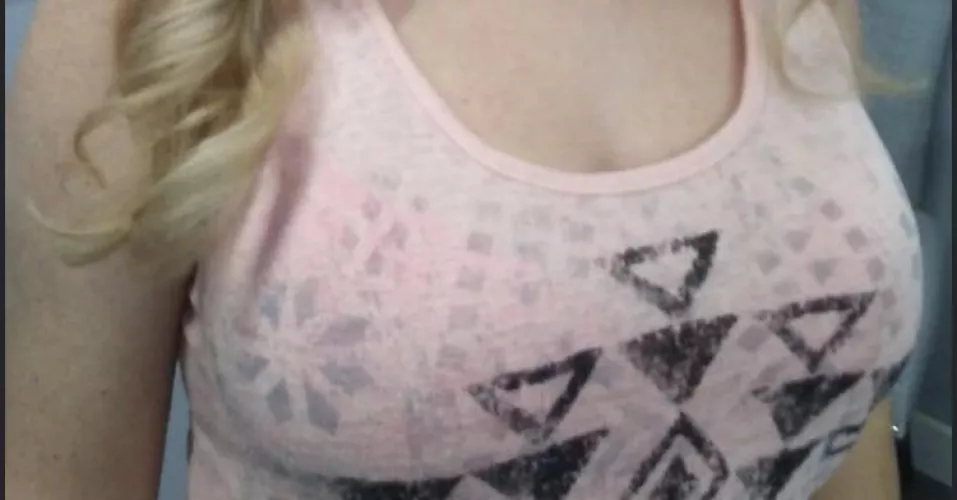 Can I post if im 40? Boobs might not be the greatest but it is what it is