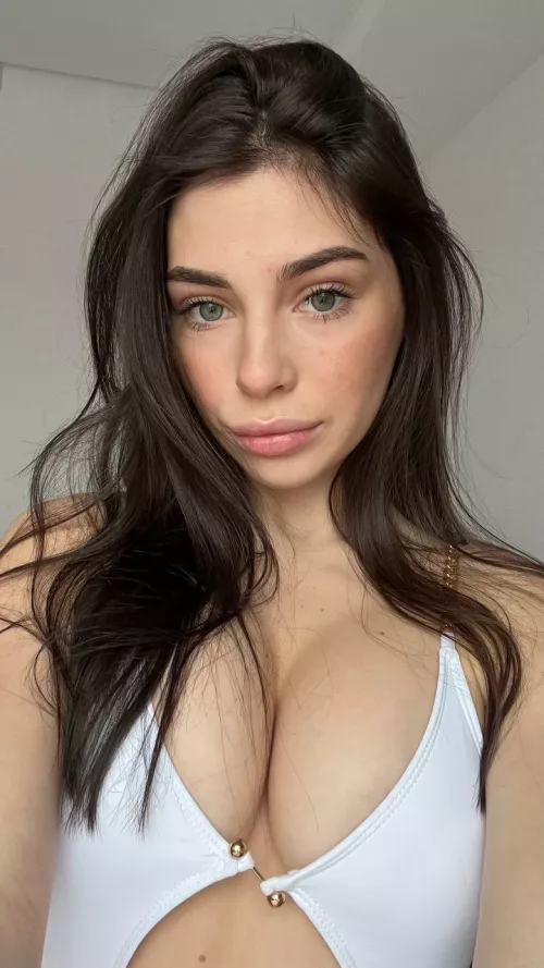 Can you help me get rid of this bra? link to my only fans in the comments😘