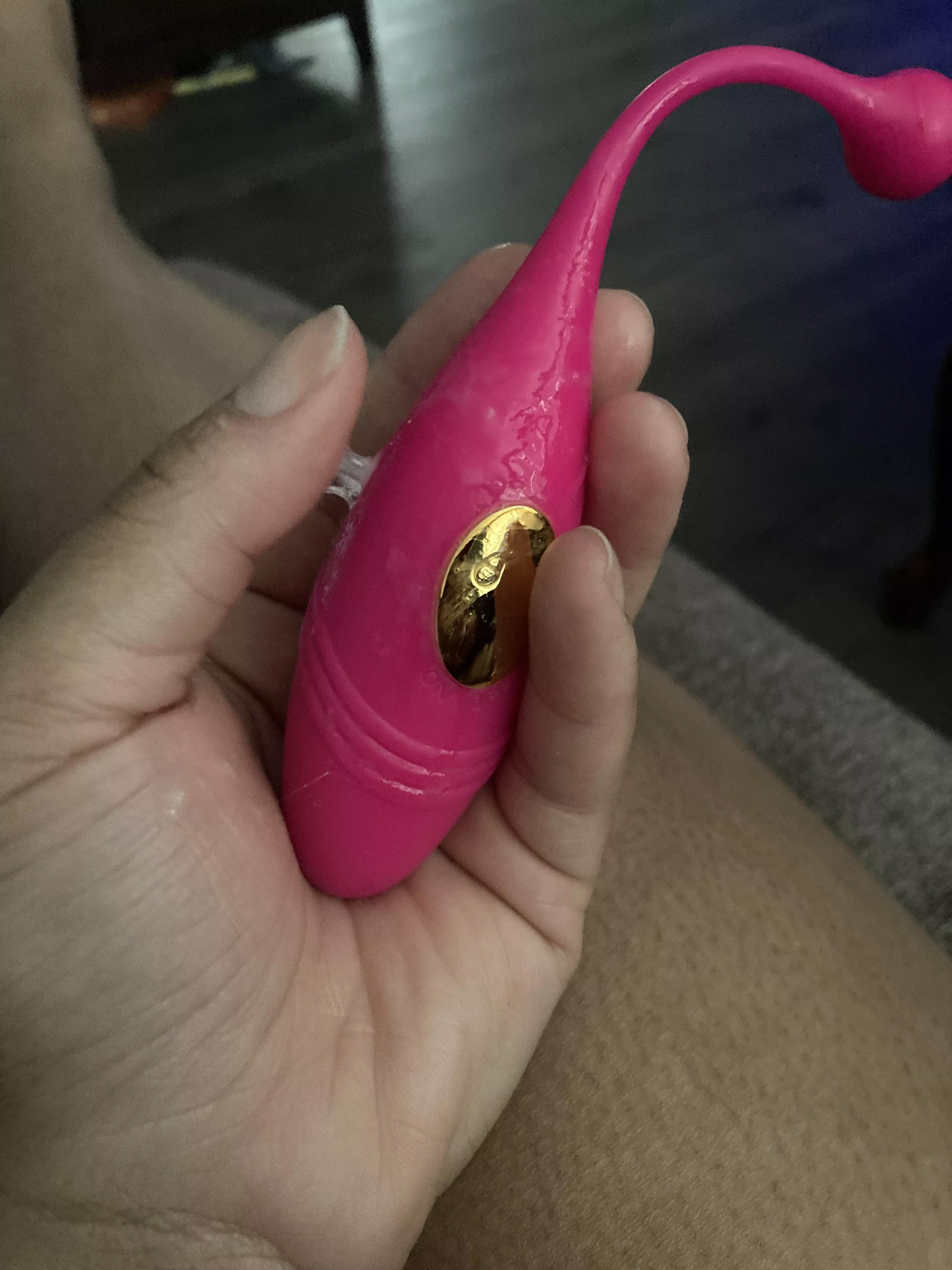 Can you tell how happy I was to find this toy again 😂