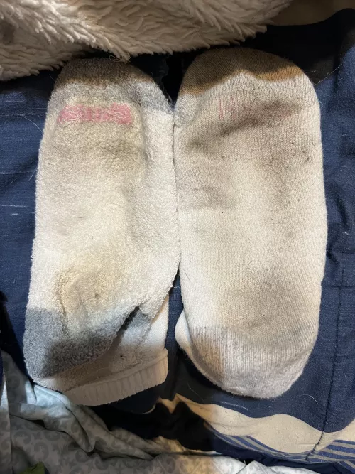 Can you tell which sock is inside out 😏