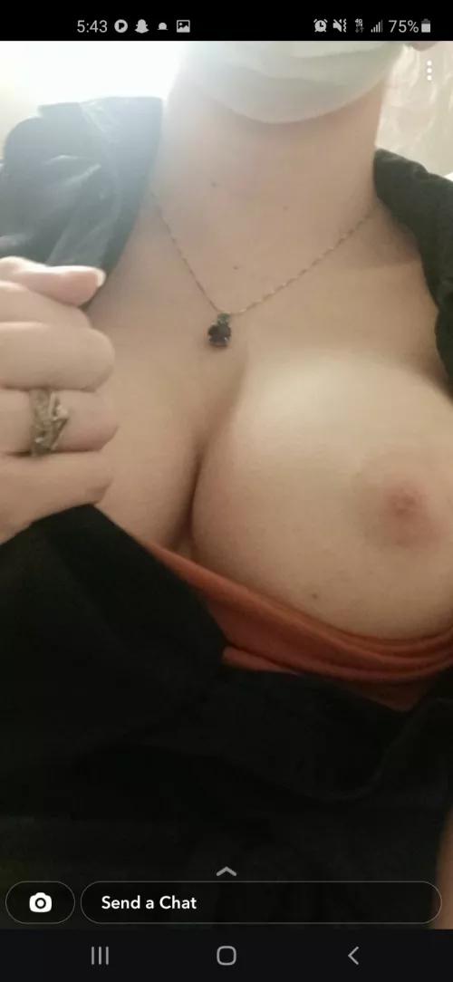 can't stop flashing at work 🥵🤤