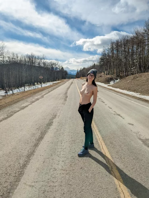 Can't wait for it to be warmer so I can hike fully nude! (24 F)