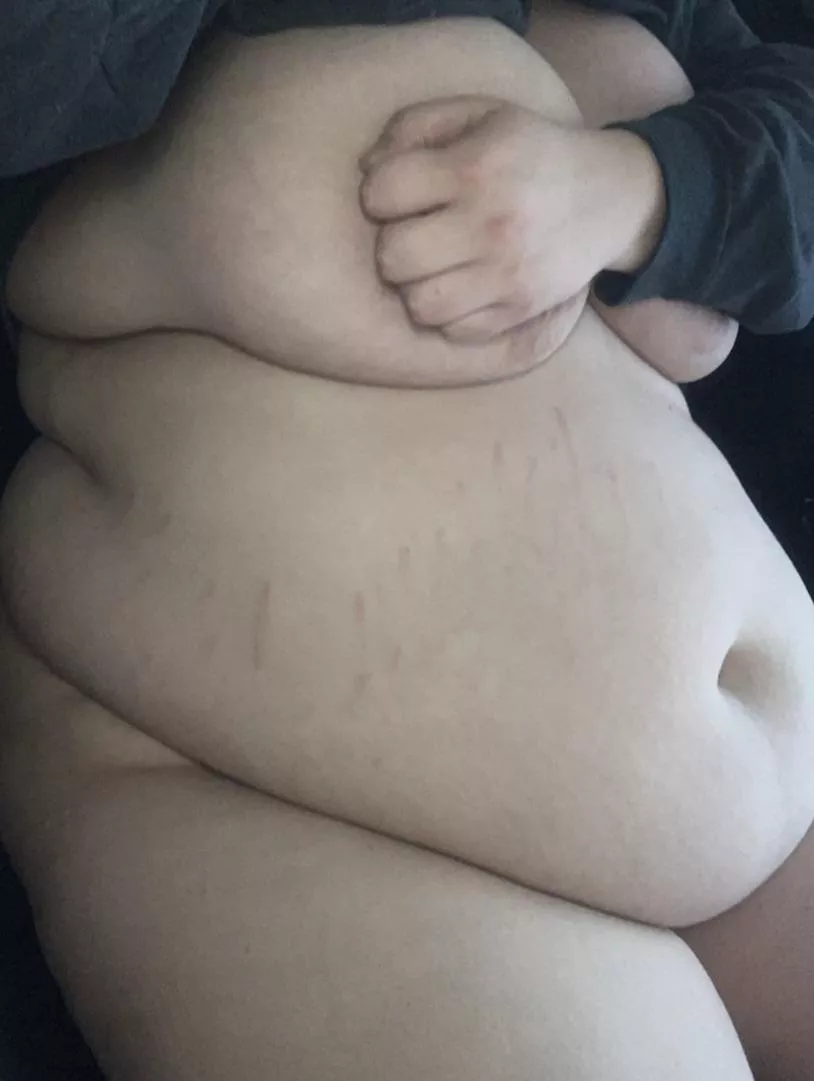 Can’t wait to stuff this fat belly to the brim tonight 🤪🐷