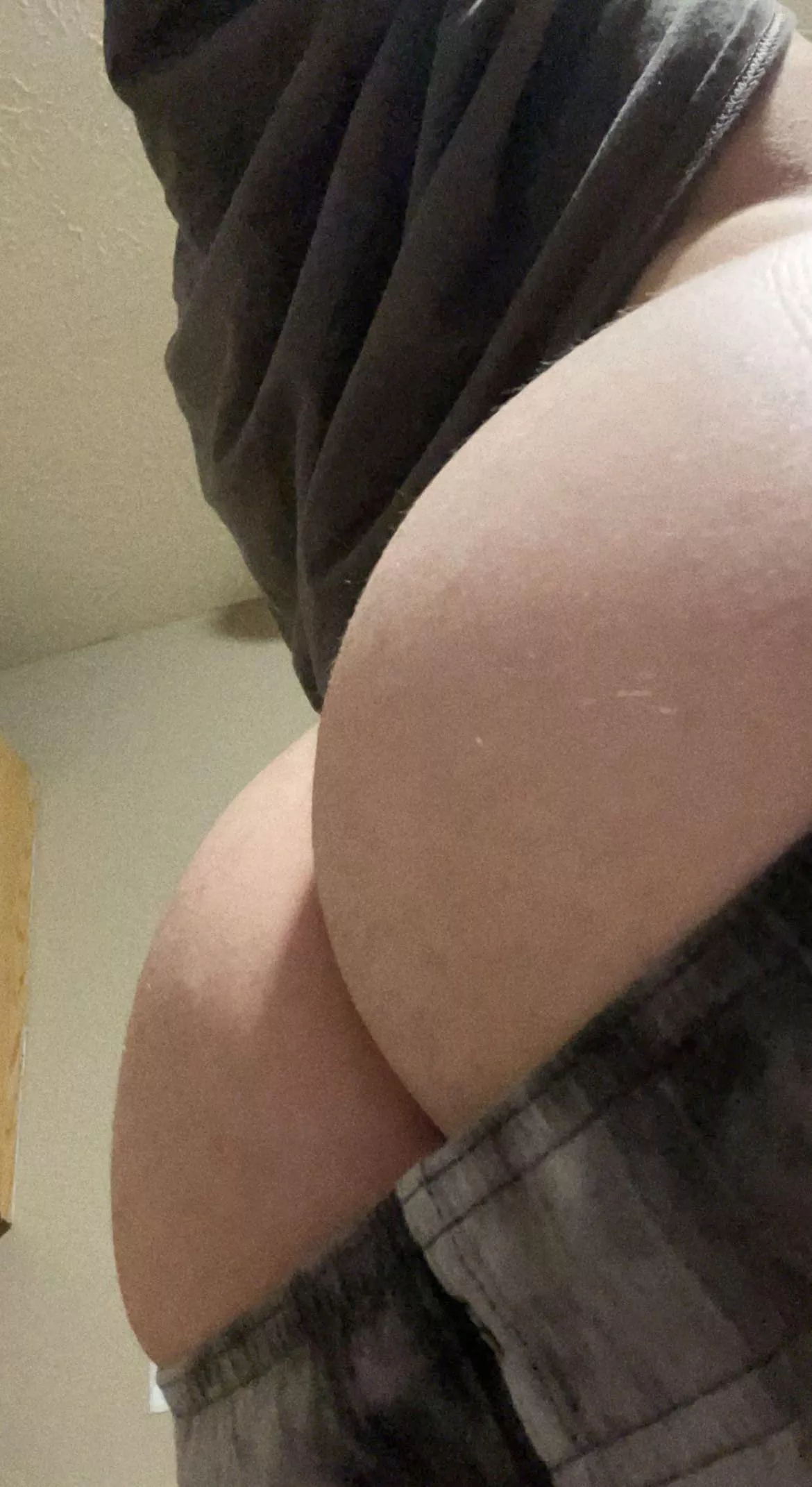 caution ⚠️ tight