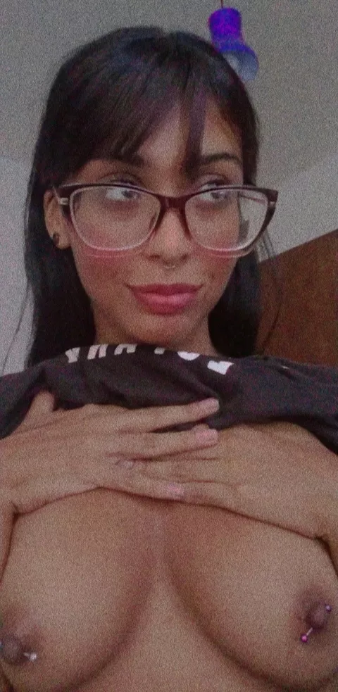 Check my previews on my profile 💋 Naughty girl available for please u 🔥🔥[PIC] [SEXT] [VID] [CAM] [SELLING][F] Snapchat: Alaskalew04 Kik: Alaska04l