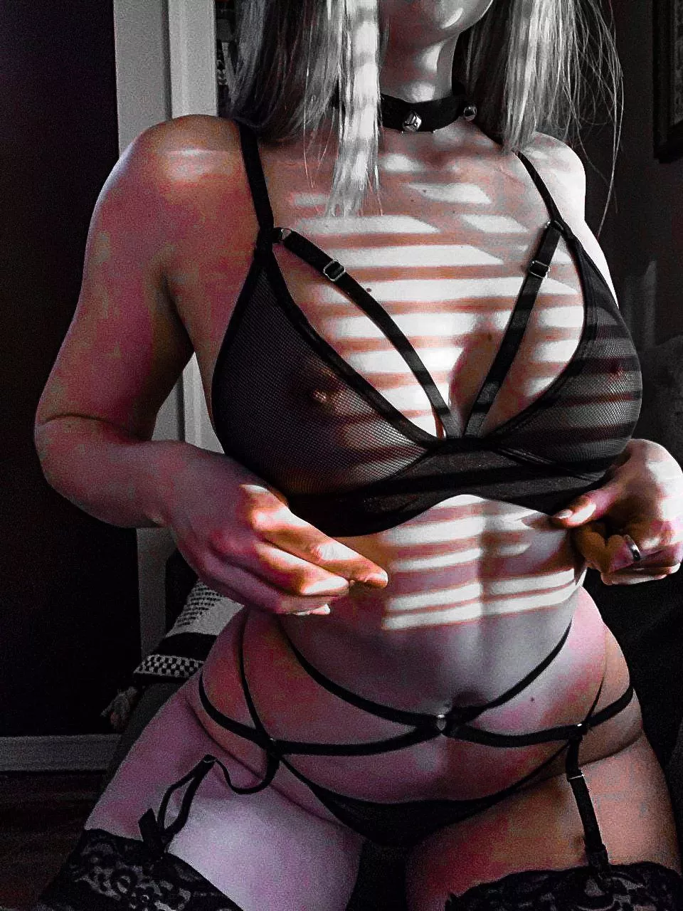 Check out my new lingerie plus cock rating, dildo play, squirt, b/g, lesbi girls and more my profile.Link comments.