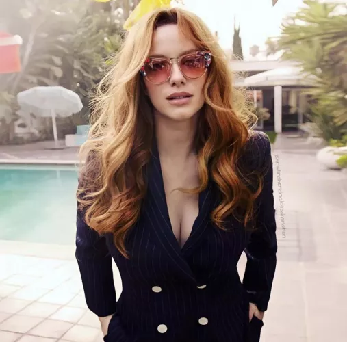 Christina Hendricks clevage