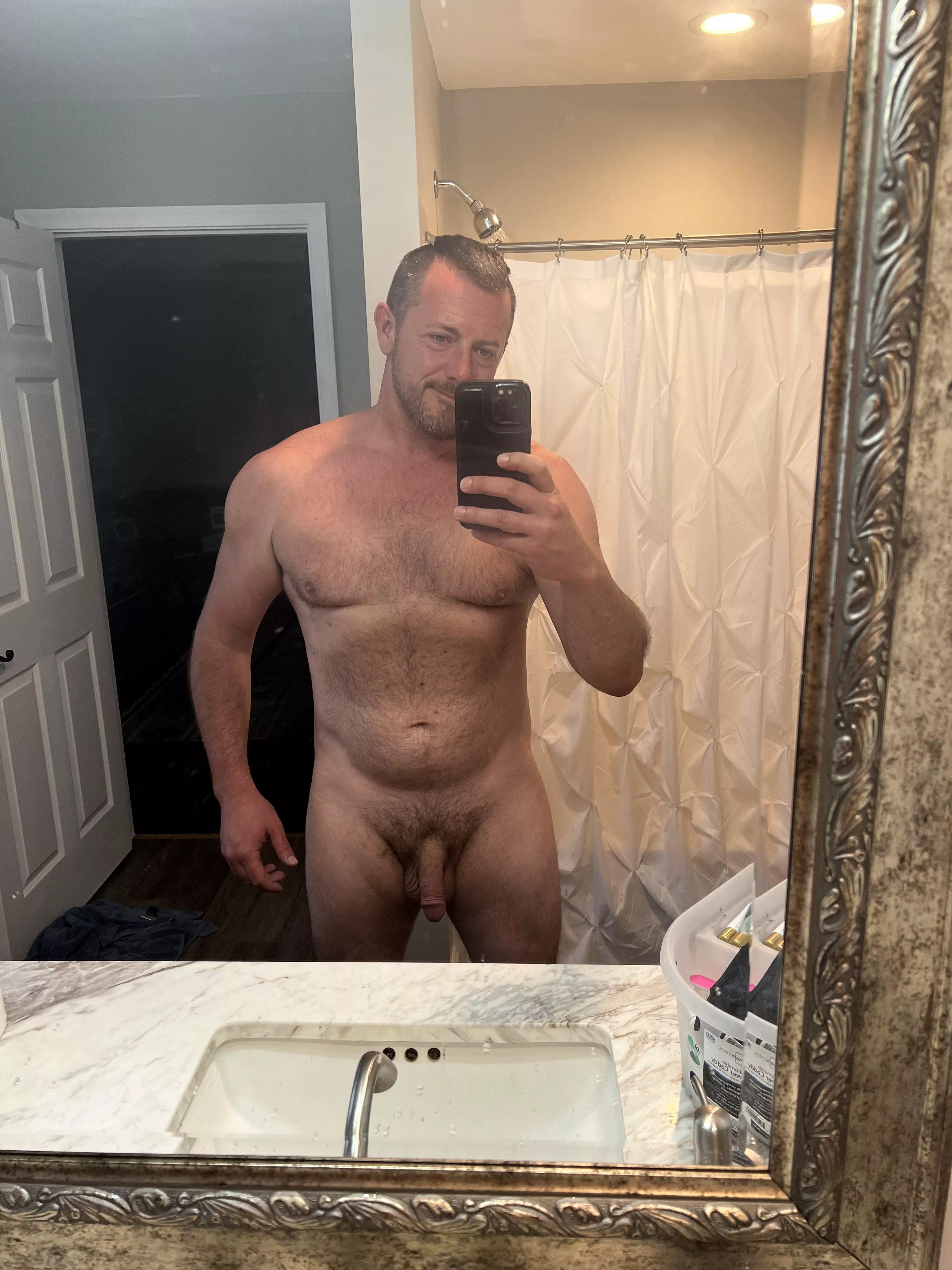 Cleaned the mirror for you guys! ;) Cleaned the mirror for you guys! ;)