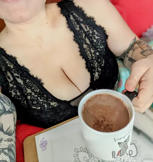 Coffee, Chocolate and cleavage? Please. 🍫