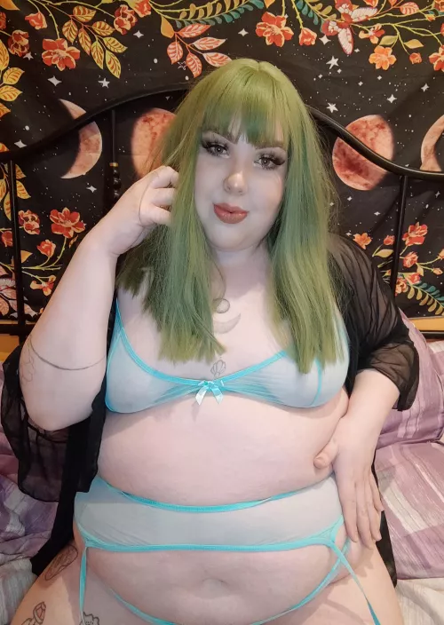 come and cuddle with me ❤️