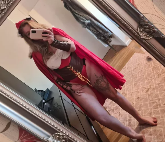 come and say hi on my free onlyfans π chatting and requests welcome π plus you get to see much more π link in comments β€οΈ