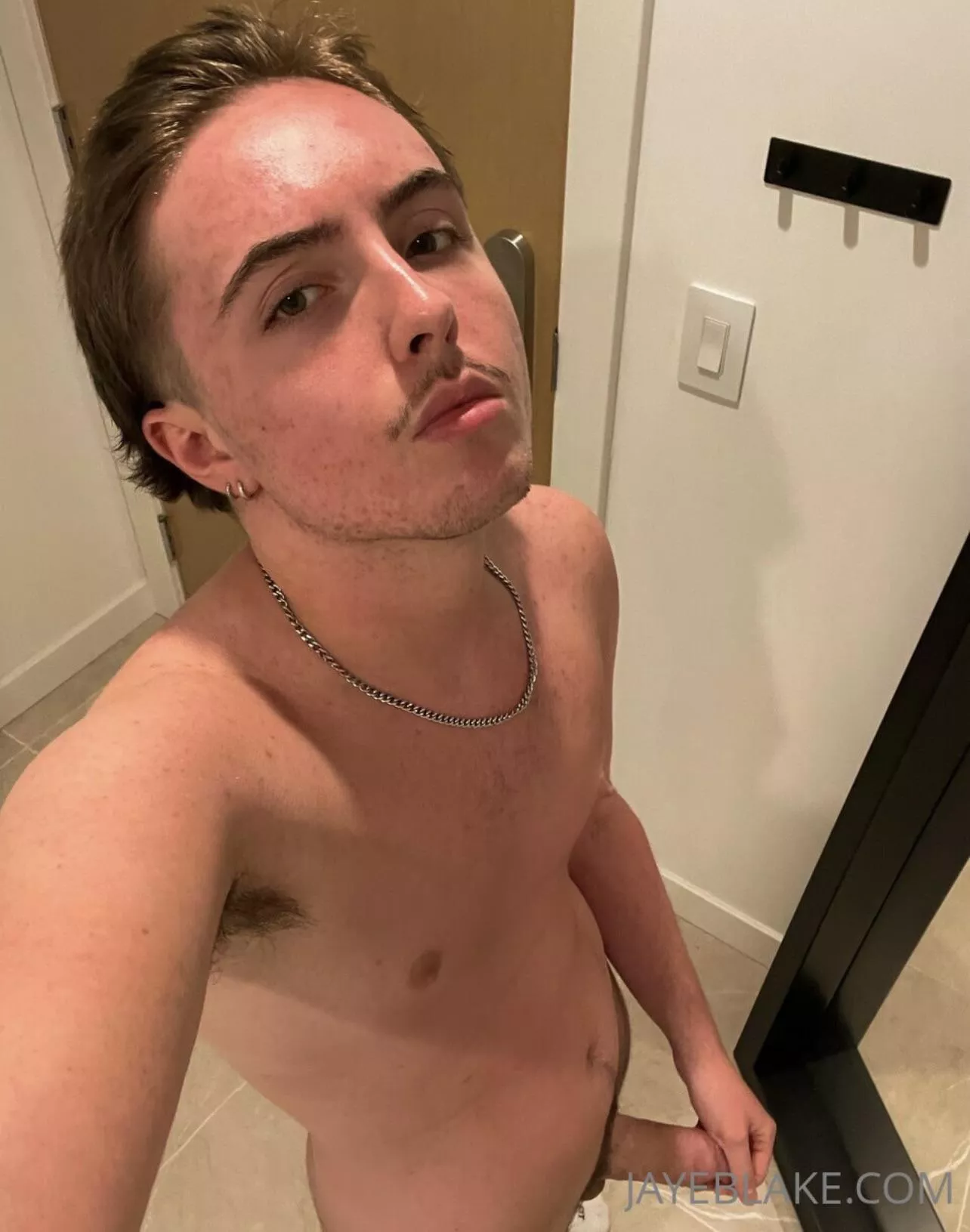 Come get me hard.. 🍌 21