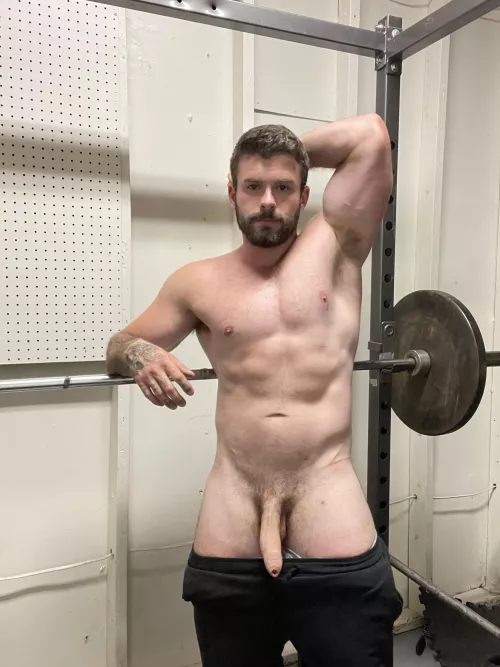 Come meet me at the bar