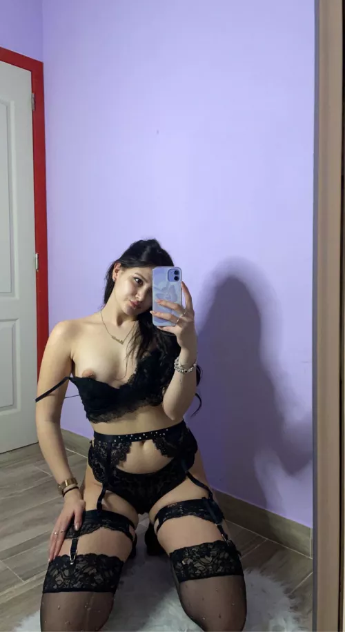 Come on my OnlyFans 🥵🥵🍑🍒