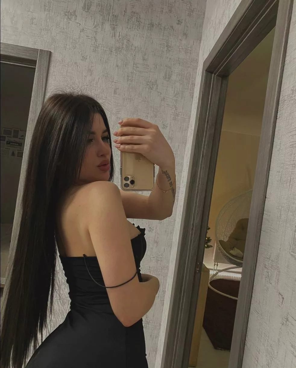 Come over I'm horny ...