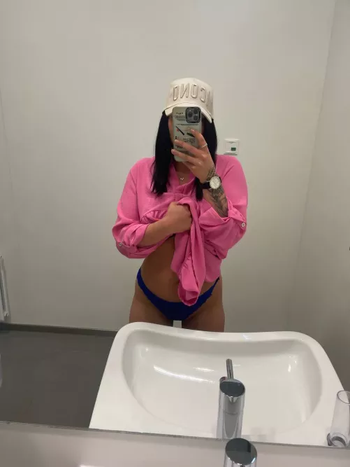 Come over right now!😉💦