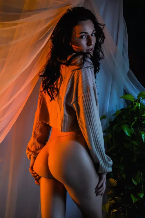 Come see me naked :)