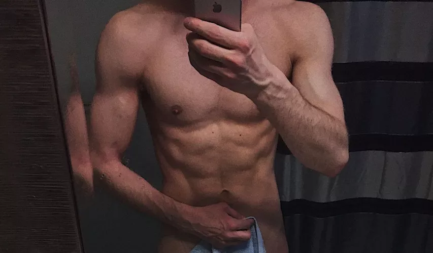 Come smoke with me on OF. link in comments 😈