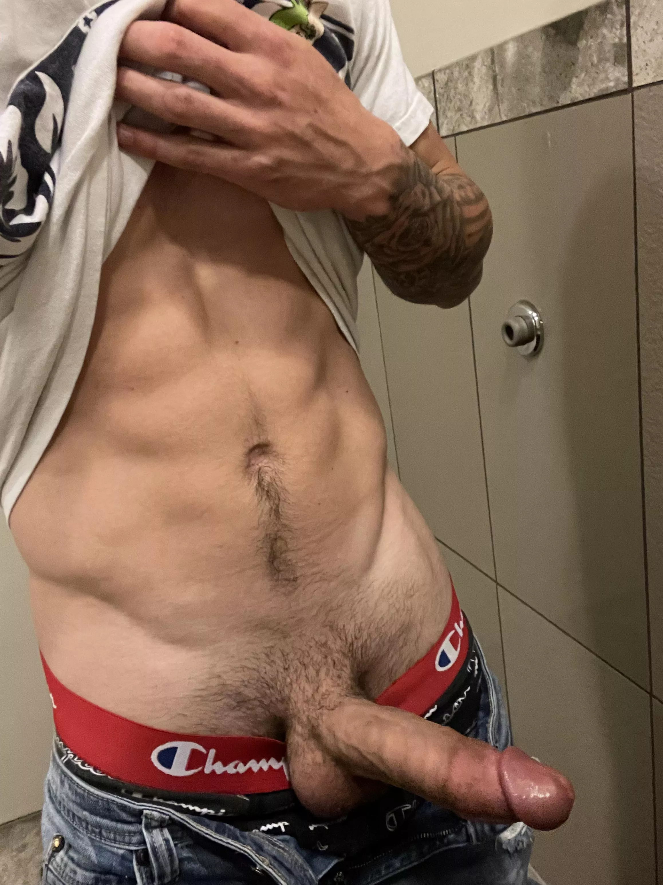 Come to the bathroom in 2 minutes I have a surprise for you😏