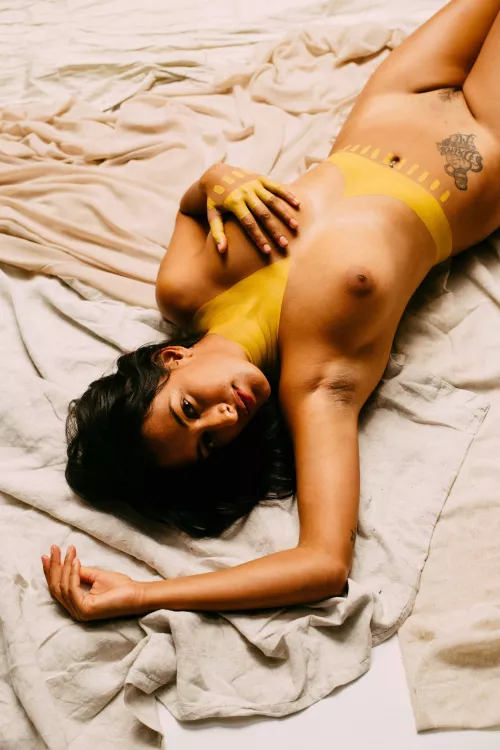 Comment what Kali's armpit tastes and smells like.