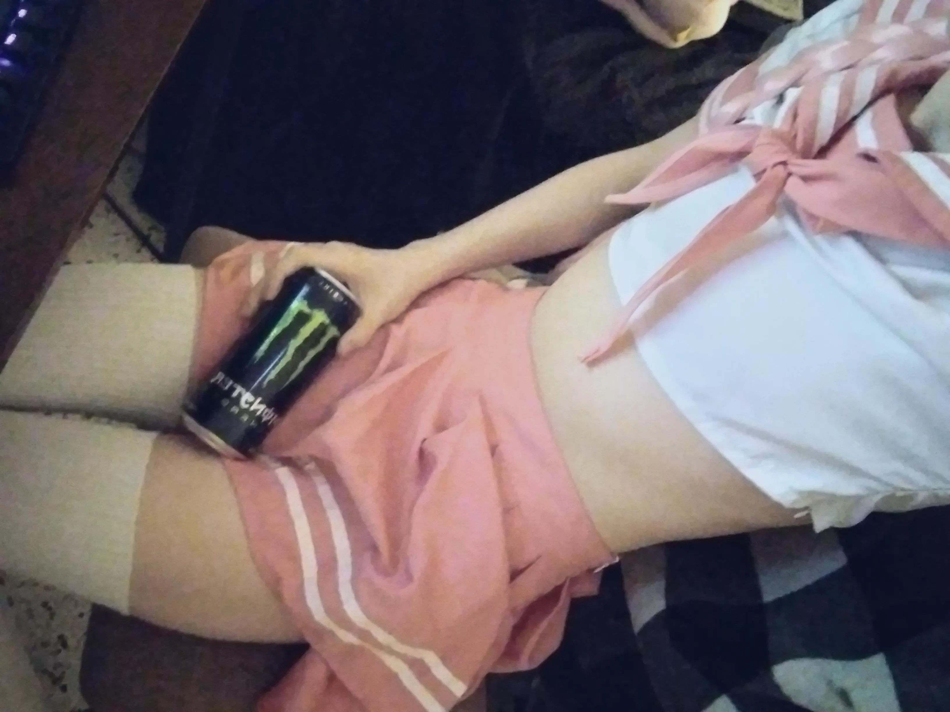 competitive gayming attire :3