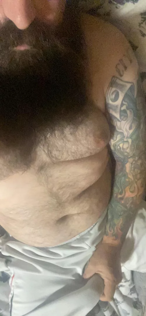 Convince me to stay in bed. I don’t want to go to work. DMs open