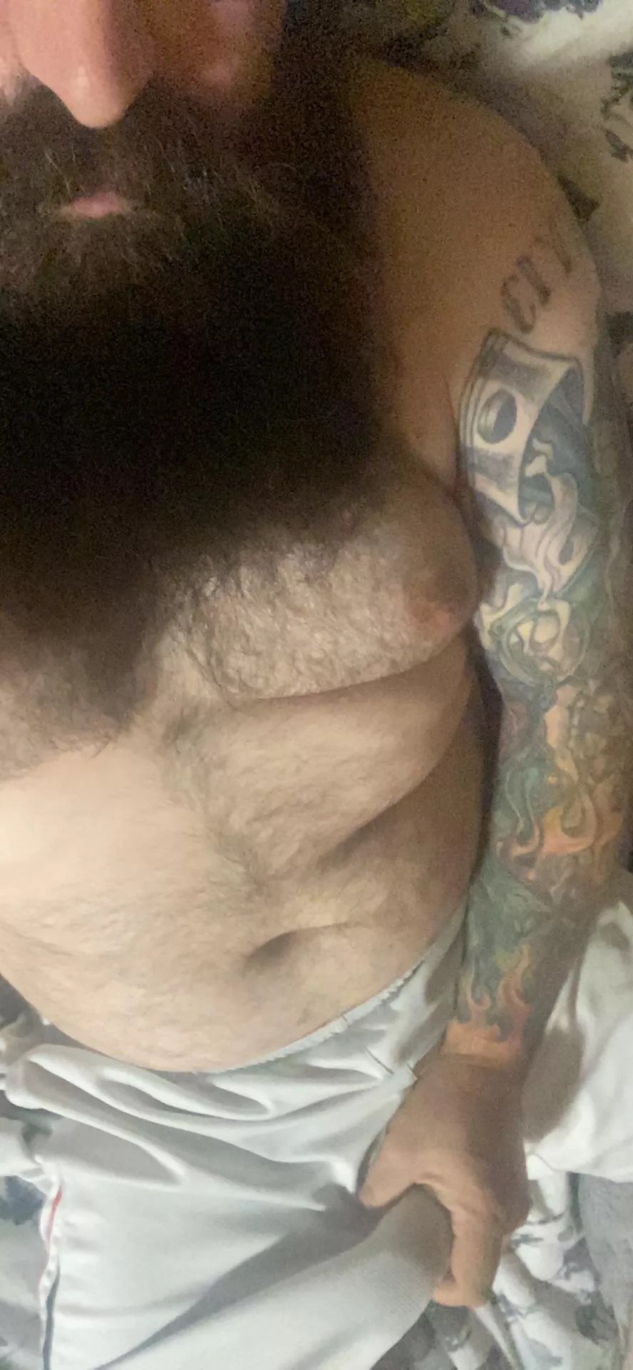 Convince me to stay in bed. I don’t want to go to work. DMs open