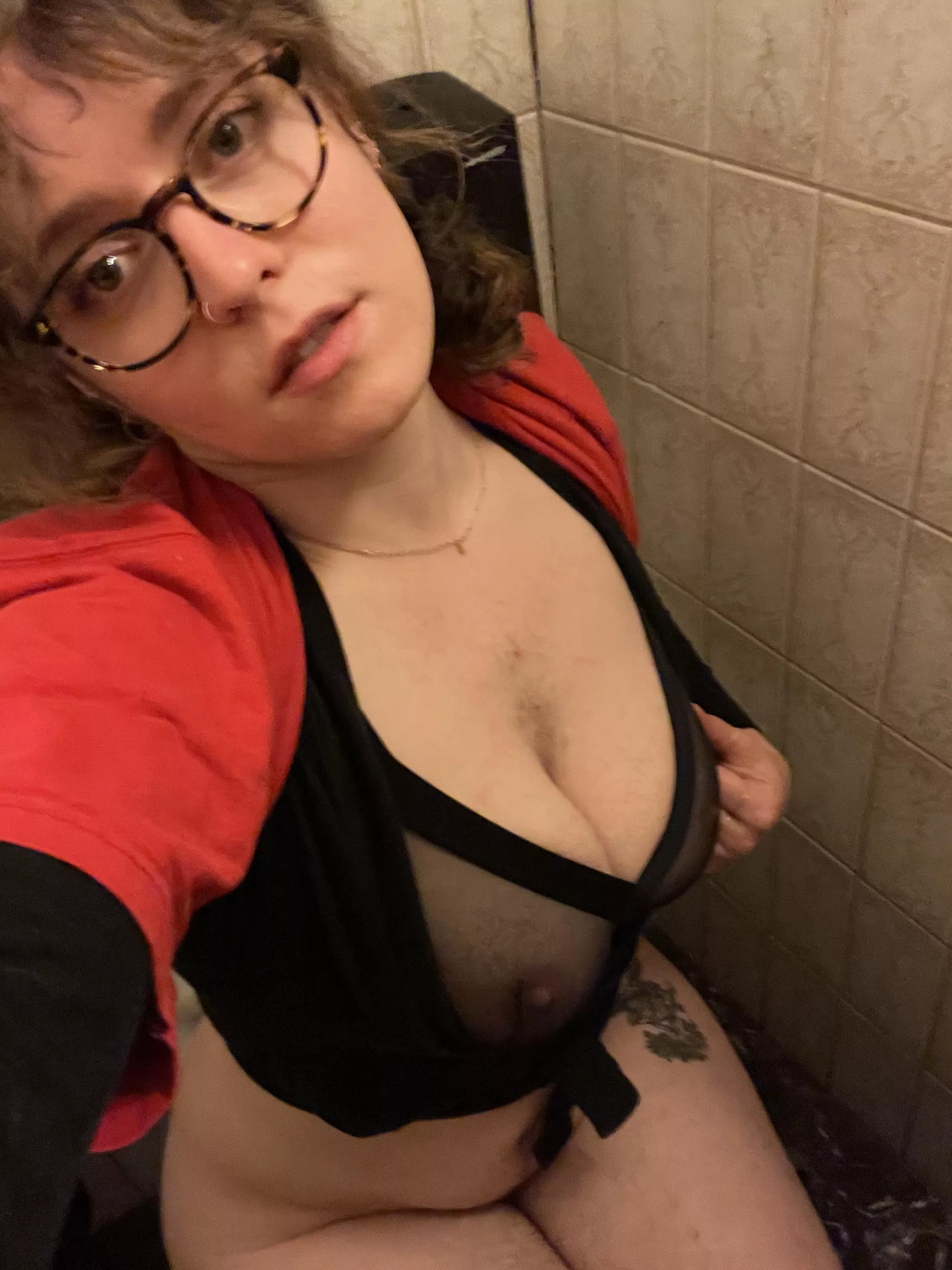 couldn’t sit thru a whole movie without doing slut shit ¯\_(ツ)_/¯