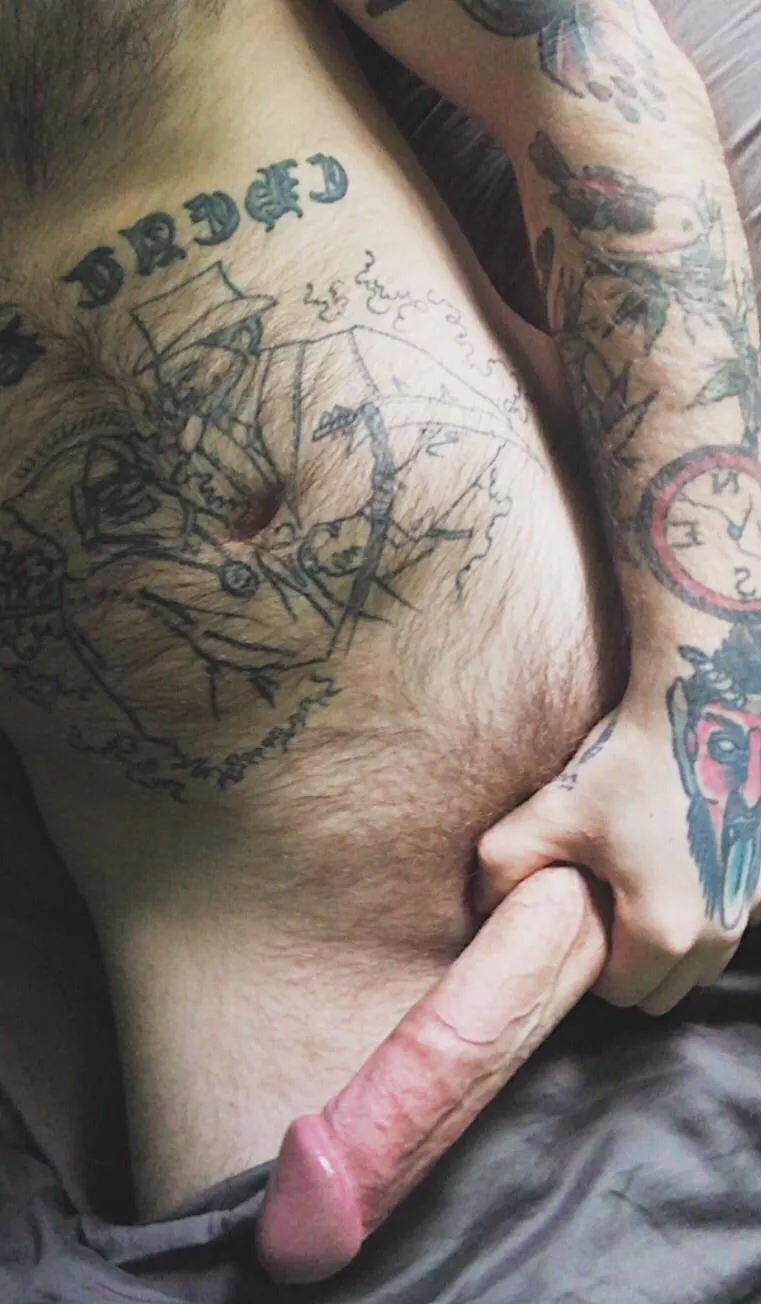 Cum all over my cock and then lick it clean 😏