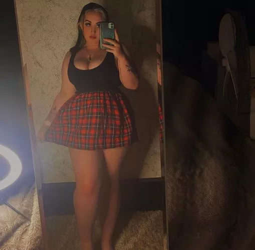 Cum join me on my OF with my 45% off discount, which runs out tomorrow! If you love a curvy gal then youโll <3 my page. Iโm also sending out a video soon so donโt miss out ๐๐ฆ link below!