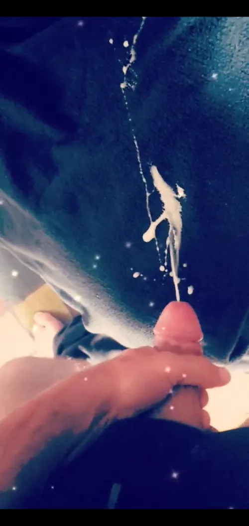 cumshot king finally on OF go sub to 