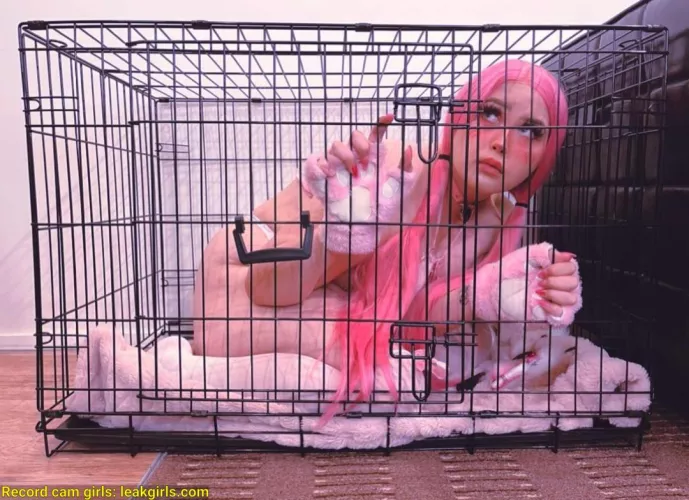 Daddy caged me for being nauyhty 🥺