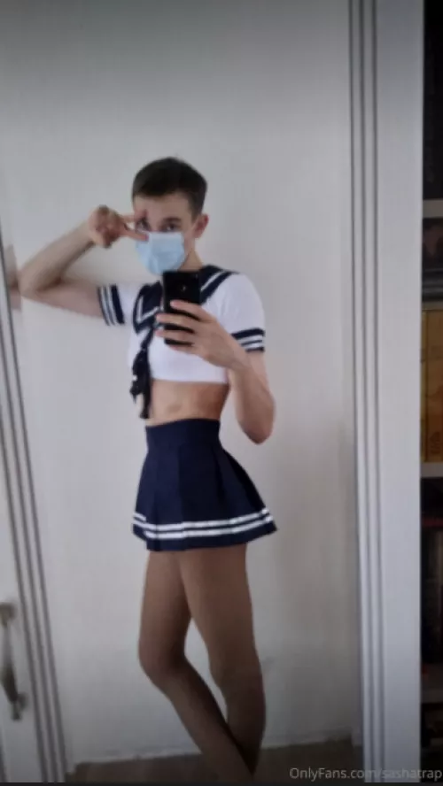 Daddy, lift up my skirt😉