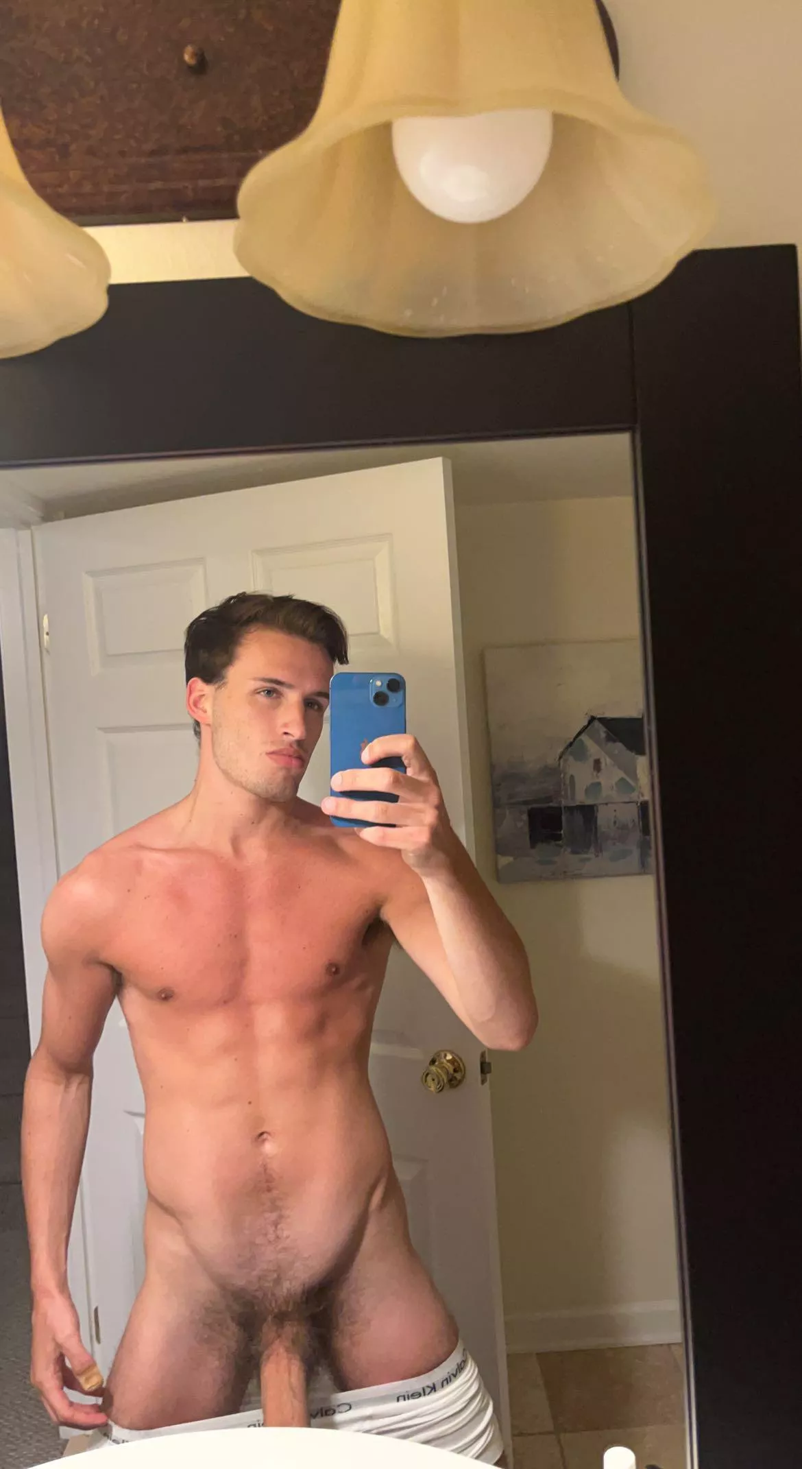 Damn my underwear’s slipping off.