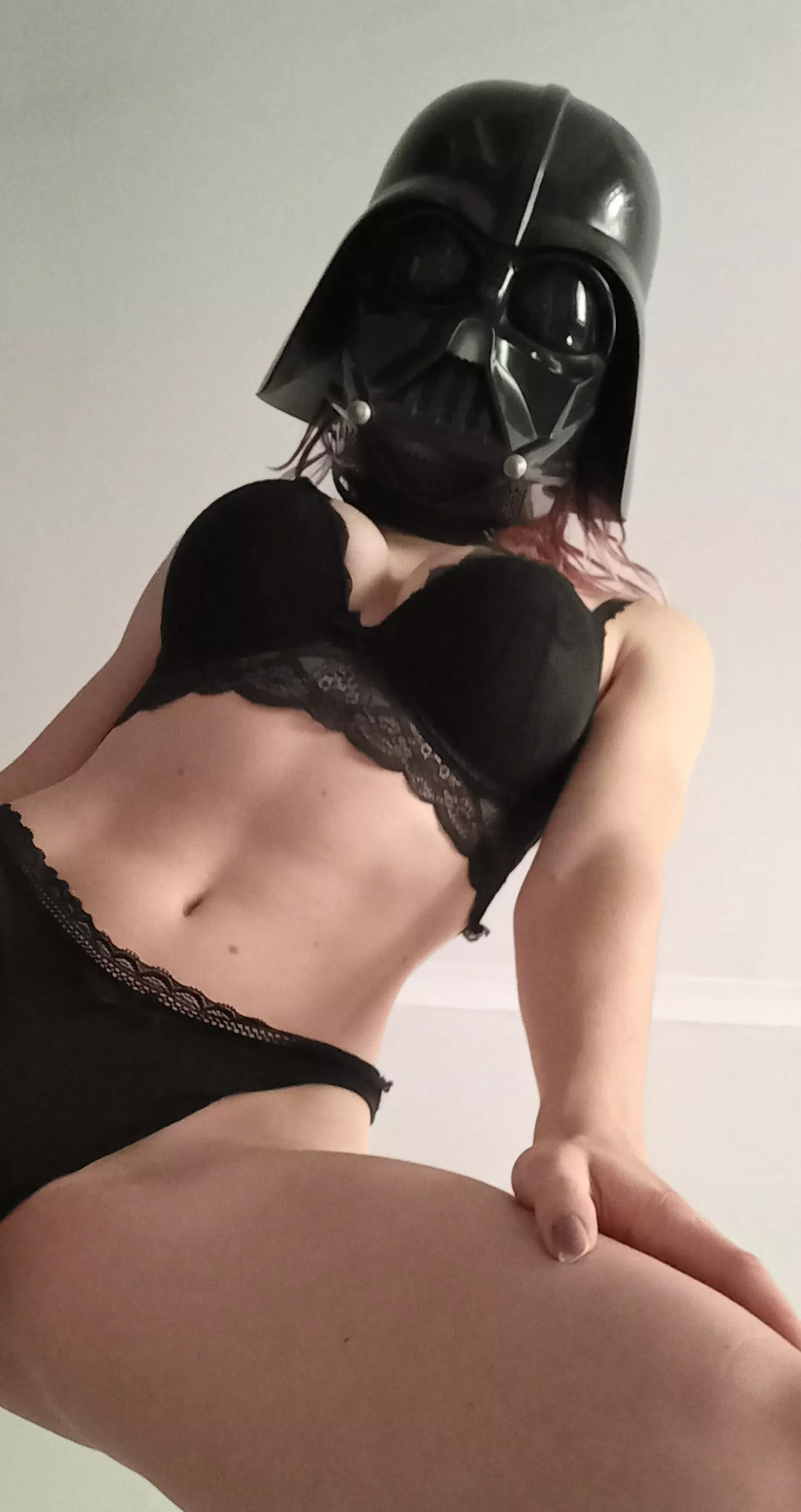 Darth Vader: POV I've got the high ground (spicyramenslut)