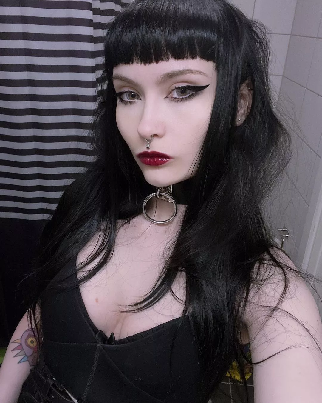 date night outfit? 🖤