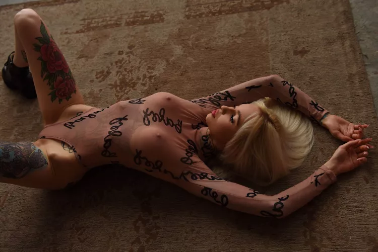 decided to give reddit another shot...do you like my boobs?