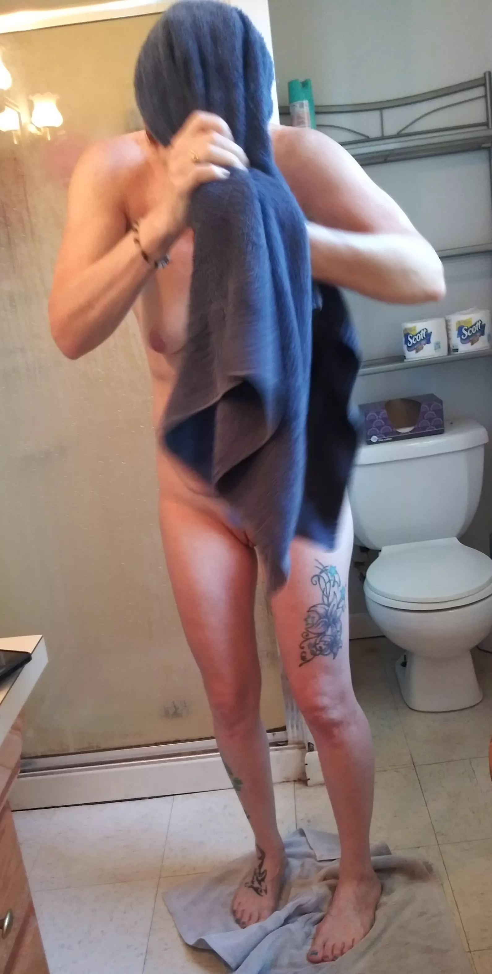 Did you just keep scrolling or expand my photo to see me better?