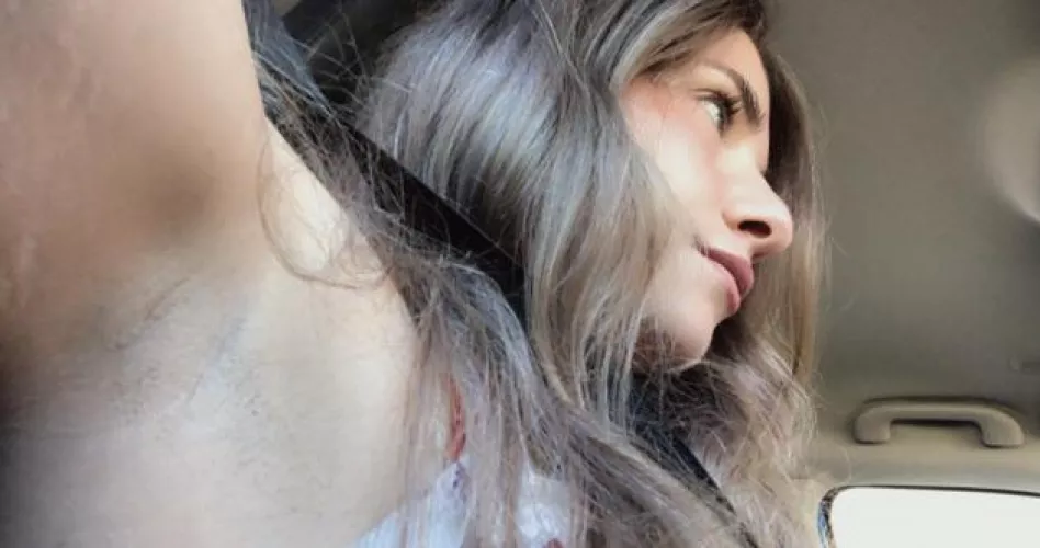 Didn’t see you there looking at my armpits..😋