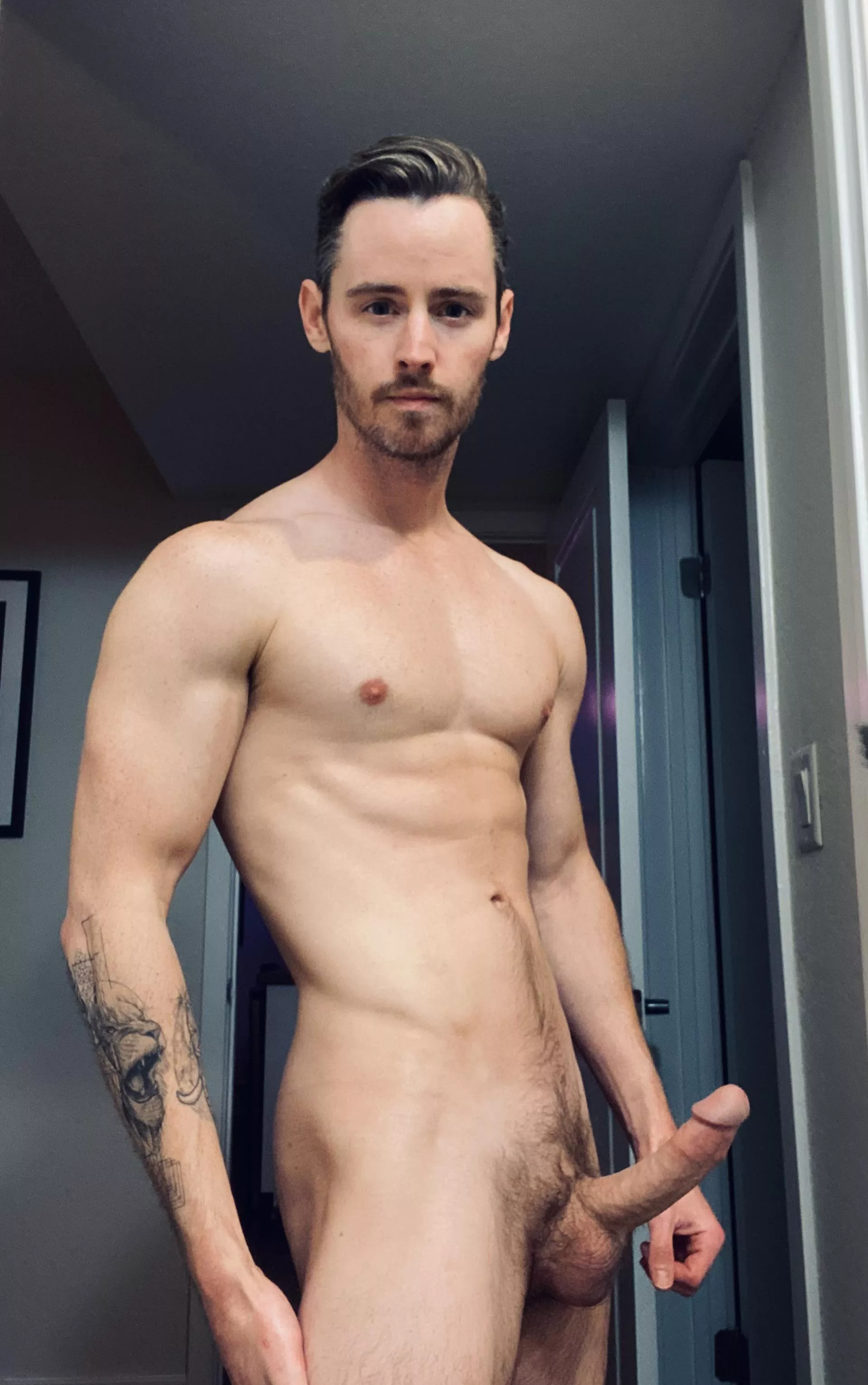 Disney actor Dan Benson showing all now.