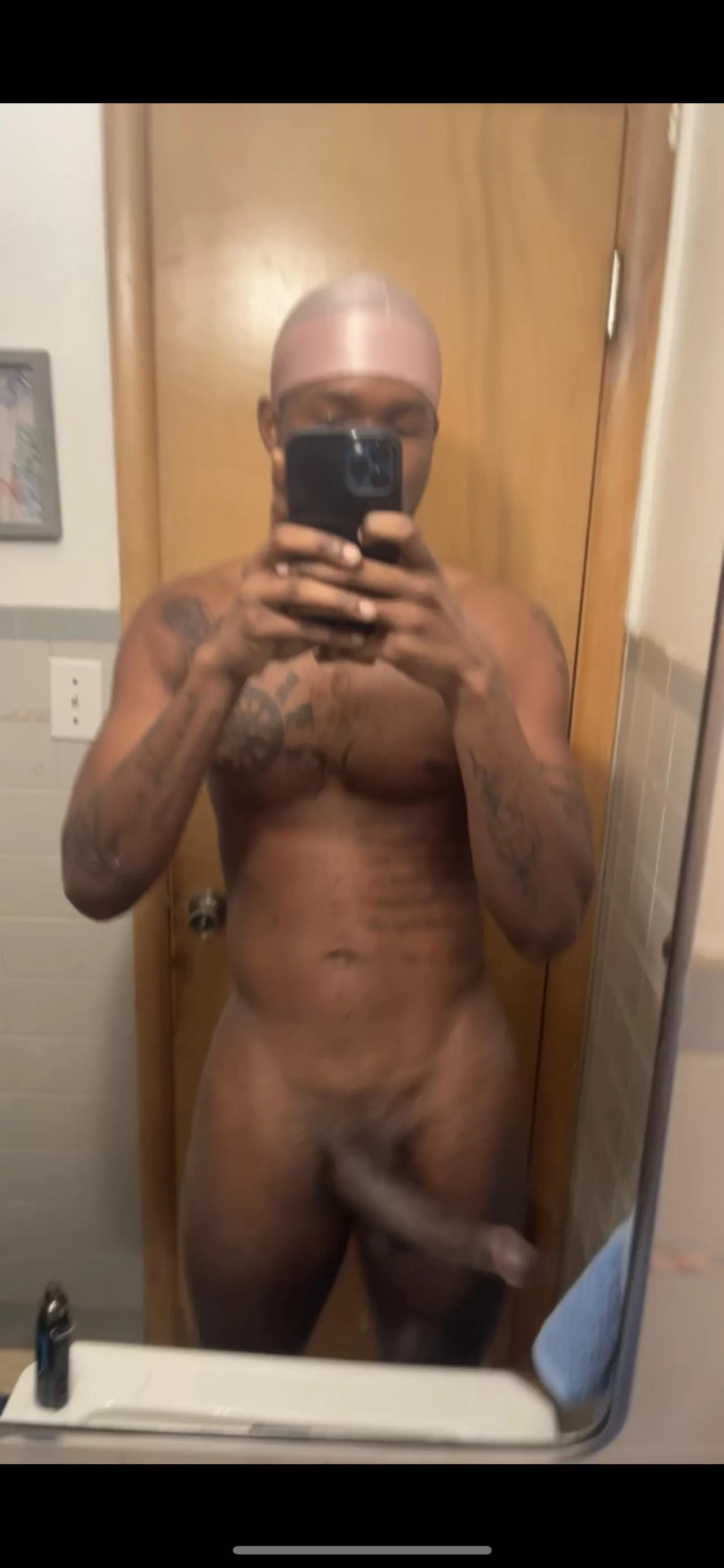 Dm for more pics and vids